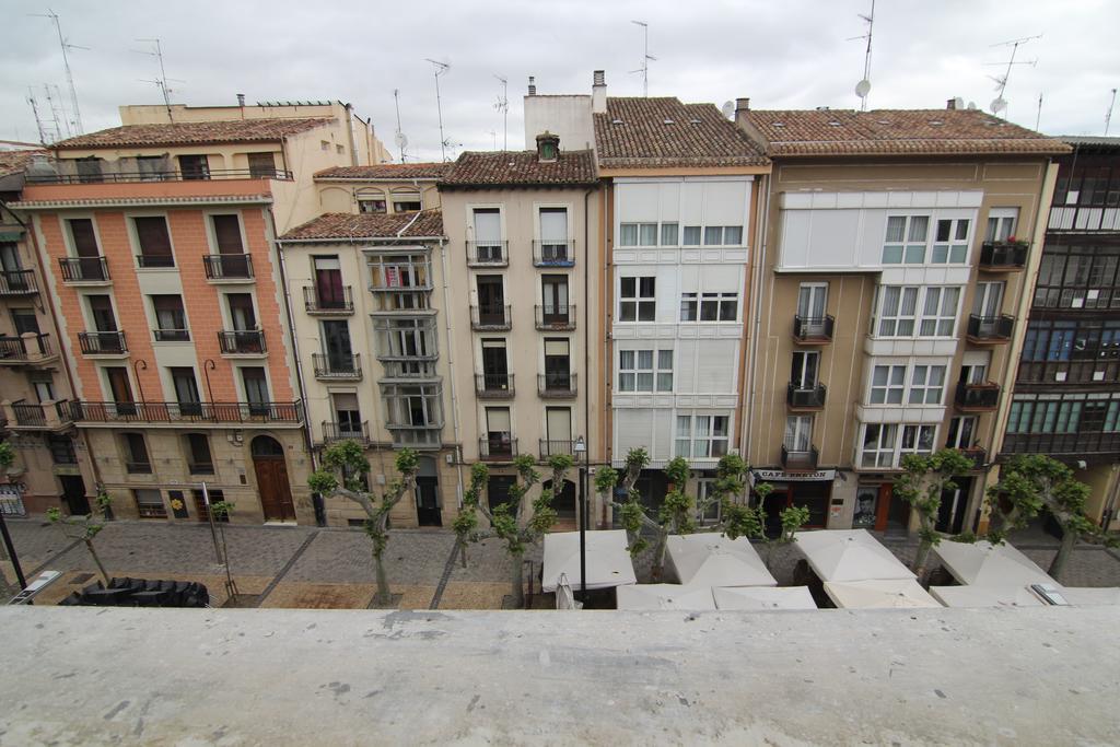 לוגרוניו Loft Breton De Los Herreros חדר תמונה